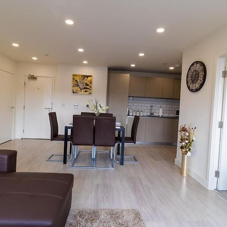 Virexxa Bedford Centre - Executive Suite - 2Bed Flat With Free Parking & Gym Exterior foto