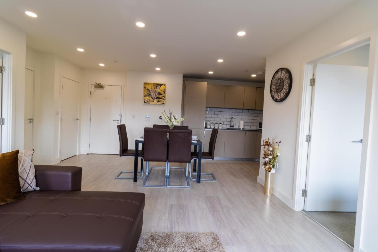 Virexxa Bedford Centre - Executive Suite - 2Bed Flat With Free Parking & Gym Exterior foto